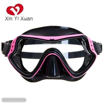 Diving mask Anti-Fog Swimming Snorkel mask Suitable for Adults Scuba Dive Swim Snorkeling Goggles Masks ，The skirt of the mask is made of soft food-grade liquid silicone